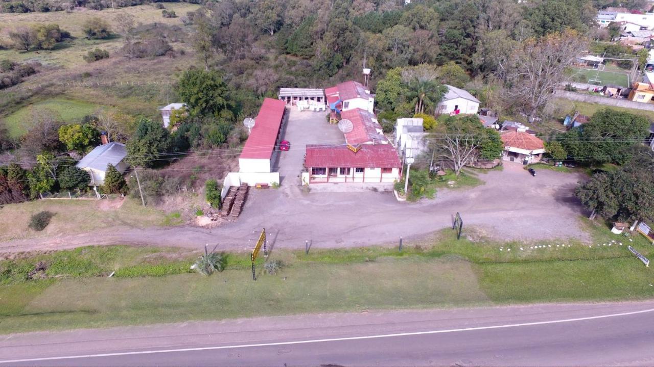Cavalo Branco Hotel São Vicente do Sul Extérieur photo